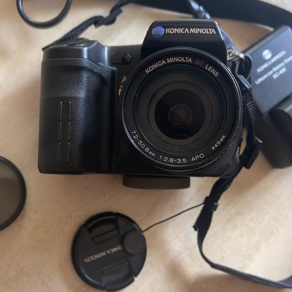Konica Minolta cámara